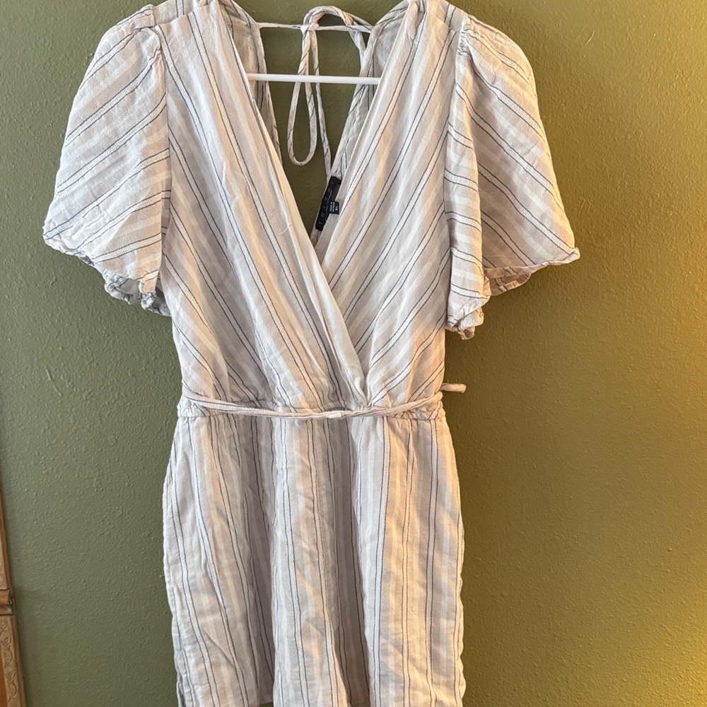 Trixxi Cream and Gray Backless Dress